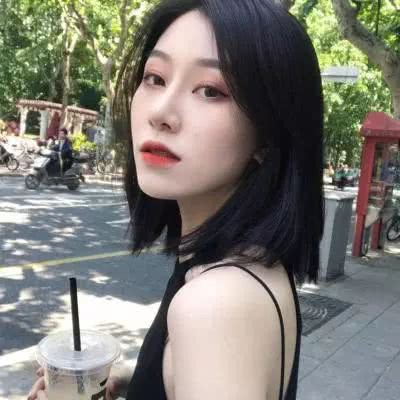 黑料网 - 你我都在看的爆料现场，揭秘每一个网络崩塌